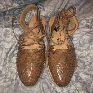 Lace Up Huaraches